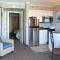 Caravelle Resort by Palmetto Vacations - 默特尔比奇