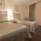 The Grand Dame Hotel - 伊洛伊洛