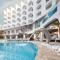 Lalila Blue Suites