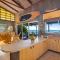 Kona Sunshine home