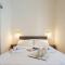 Central Station Apartment by Mmega