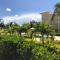 Beautiful One Bedroom unit with pool and Beach club in a Golf Project