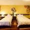 Yabar Hotel Plaza
