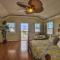 Tropical Oasis In Beautiful Galveston-Tiki Island home - Virginia Point