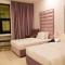 Parkside Plaza Muscat