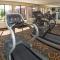 Holiday Inn Express Hotel & Suites Manchester - Airport by IHG