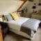 Deri-Down Guest House