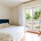 Home La Quiete. Two Bedrooms, 250m from the Beach