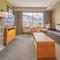 Copperstone Resort - Mountain View 2 Bedroom Condo - Canmore