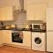 Modern Newgate Apartments - Convenient Location, Close to All Local Amenities - 特伦特河畔斯托克