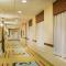 Holiday Inn Bloomington-University Area by IHG - 布卢明顿