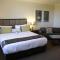 Riverside Oaks Golf Resort