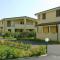 Caulonia, 2 bed 1st Floor Apartment Close To Beach - Caulonia Marina