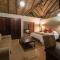 Pilanesberg Private Lodge