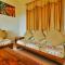 Monarch Suites