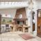 Villa with pool in Provence -Villa Romantique sleeps up to 12+4 in optional gite