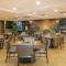 Holiday Inn - Fort Myers - Downtown Area, an IHG Hotel - Fort Myers