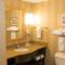 Holiday Inn Saint Louis-Fairview Heights, an IHG Hotel