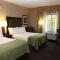 Holiday Inn Budd Lake - Rockaway Area, an IHG Hotel