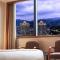 HiONE Holiday Hotel