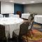 Holiday Inn Wichita East I-35, an IHG Hotel - ويتشيتا