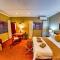 Amper Bo Guest House