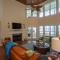 OCEANFRONT luxury 5 BR home in gated Harbor Island Community - Harbor Island