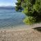 Apartments by the sea Bol, Brac - 13413