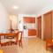 Apartments Island Beat