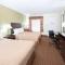 Super 8 by Wyndham Decatur/Dntn/Atlanta Area