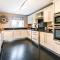 Golf Apartment @ Carus Green