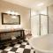 The Village Ridge Boutique Hotel