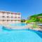 Savvas-Deval Hotel