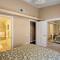 PoolandSpa, Theater Room and Views Palm Desert Home! - Palm Desert