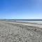 4 Mi to Cherry Grove Beach Studio with Pool! - Little River