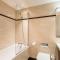 Golf Apartment @ Carus Green