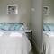 Harlow apartment 1