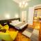 Matei Corvin Deluxe Apartment
