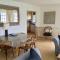 Hello !! and welcome to Solius Lodge