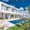 Oli Vine Villas