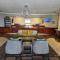 Foxwood Inn & Suites Drayton Valley