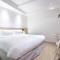 KEEBE Hotel