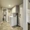Bright n Breezy Waterfront Lake Granbury Getaway!
