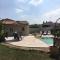 Coquet 2 pièces au calme avec piscine (2/4 pers)