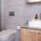 Deluxe Apt w/ Rooftop Pool in The Heart of Kyrenia