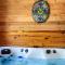 PRIVATE Log Cabin with Indoor pool sauna and gym YOU RENT IT ALL NO ONE ELSE - McAlpin