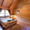 PRIVATE Log Cabin with Indoor pool sauna and gym YOU RENT IT ALL NO ONE ELSE - McAlpin