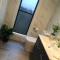 Executive Villa, private 2 bedroom in ideal location
