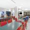 Holiday Inn Express & Suites - Woodstock, ON CANADA