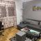 Apartment in quiet area with free parking